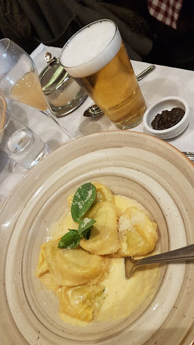 da Luigi - Gastronomi och hotellverksamhet