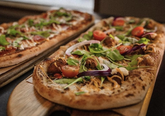 Reviews of Spisa Pizza Solna in Solna - Gastronomi och hotellverksamhet