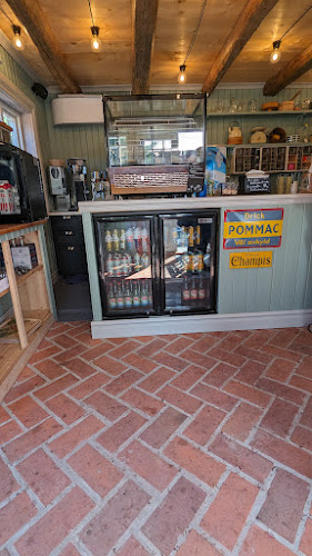 Ormesta 505, 705 95 Örebro