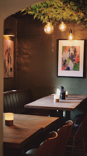 Opinii despre CALMA Tapasbar în Göteborg - Gastronomi och hotellverksamhet