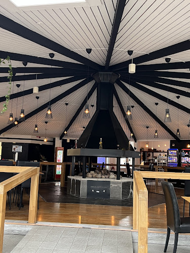 2 Rum & Kök - Surahammar