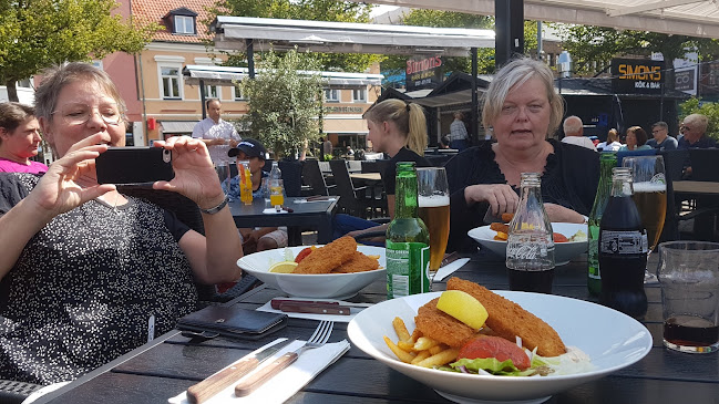Opinii despre Simons Bar & Kök în Ängelholm - Gastronomi och hotellverksamhet