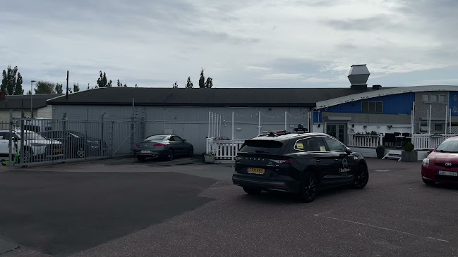 Opinii despre Nilo Nilo în Göteborg - Gastronomi och hotellverksamhet