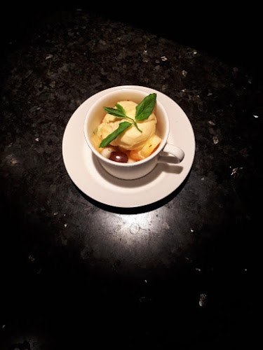 Food & Co - Gastronomi och hotellverksamhet