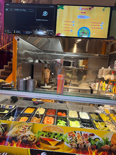 Opinii despre Aldimasqhi Shawarma Helsingborg în Helsingborg - Gastronomi och hotellverksamhet