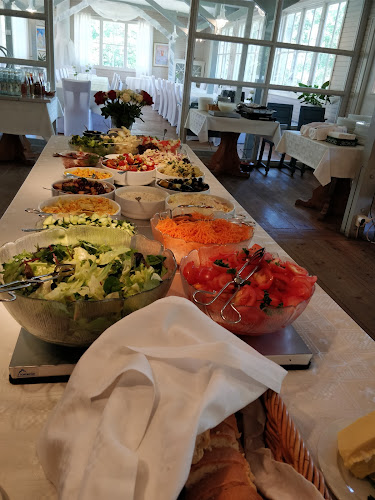 Opinii despre Restaurang Kungsådran în Älvkarleby - Gastronomi och hotellverksamhet