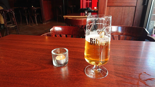 Bagpiper's Inn - Gastronomi och hotellverksamhet