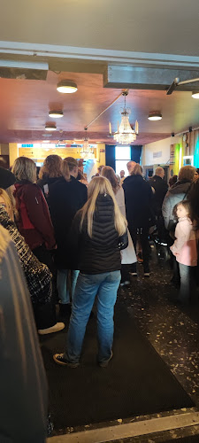 Opinii despre Hullsta Cafè în Sollefteå - Gastronomi och hotellverksamhet