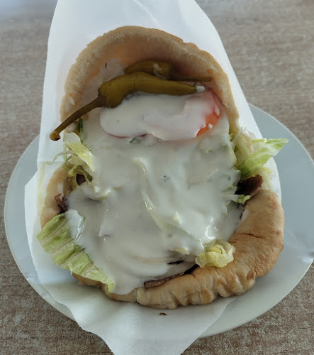 Opinii despre Bromma Kebab în Bromma - Gastronomi och hotellverksamhet
