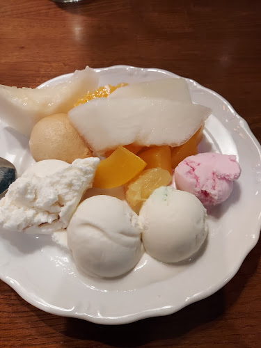 Mongolian BarbeQue - Gastronomi och hotellverksamhet