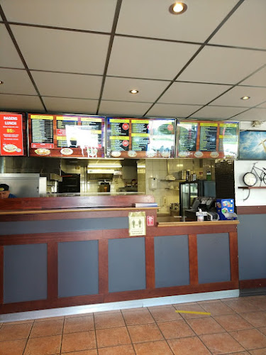 Vellinge Santa Lucia Pizzeria & Restaurang Open Times