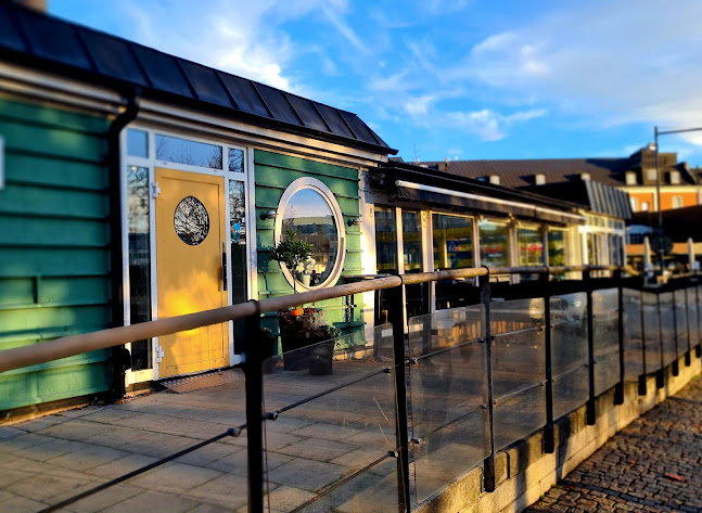 Gröna Stugan Phone number