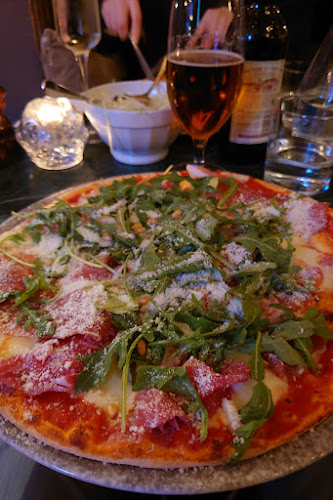 Ciao Ciao IV - Gastronomi och hotellverksamhet