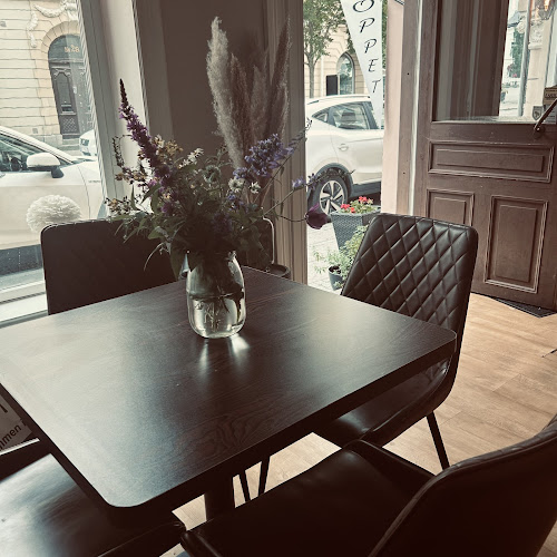 Opinii despre Waffle Lounge în Köping - Gastronomi och hotellverksamhet