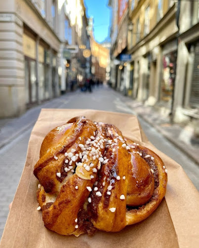 Opinii despre Cafe Krans în Stockholm - Gastronomi och hotellverksamhet