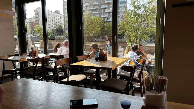 Mama Ye's - Gastronomi och hotellverksamhet