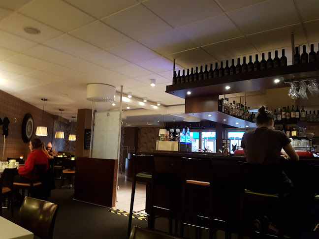 Opinii despre Bistro Café Pazzo în Gävle - Gastronomi och hotellverksamhet