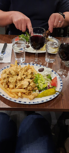 GREKISKA grill & bar Open Times