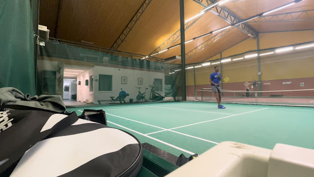 Tre Indier - Gastronomi och hotellverksamhet