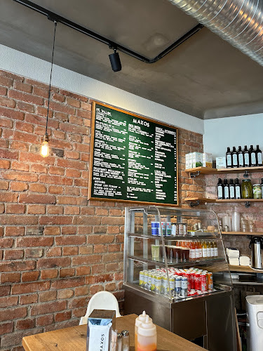 Comentarii opinii despre Maxos