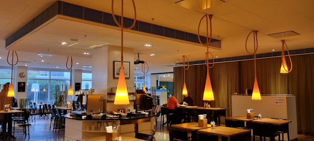 Restaurang S - Gastronomi och hotellverksamhet