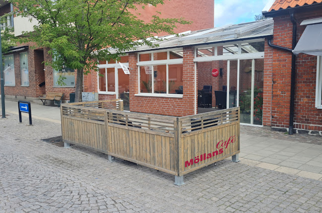 Möllans Café - Gastronomi och hotellverksamhet