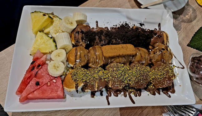 Sweety Café - Gastronomi och hotellverksamhet