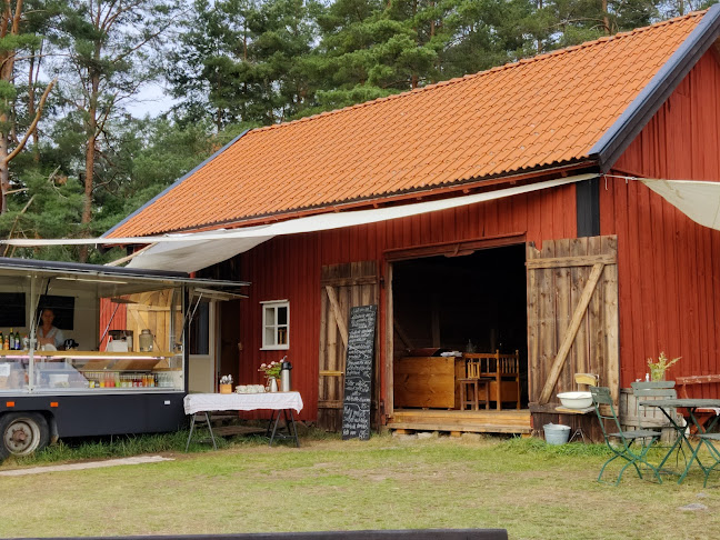 Hagaslätt - Hembageri och Logi - Gastronomi och hotellverksamhet