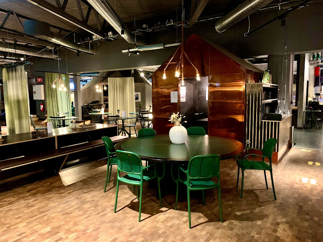 The Hive Foodmarket Phone number