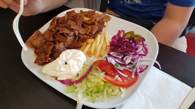 Opinii despre Kebab & Shawarma Experten în Helsingborg - Gastronomi och hotellverksamhet