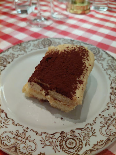 Di Spagna Phone number