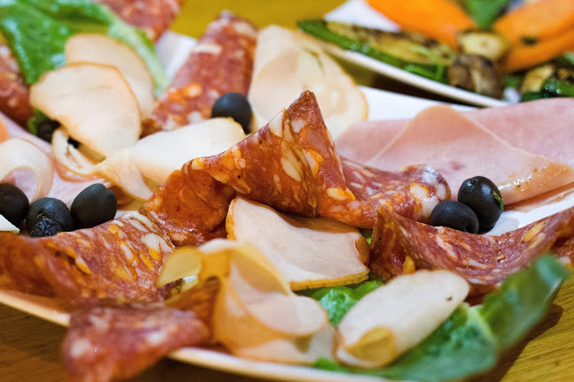 Reviews of Pasta Gudfadern in Stockholm - Gastronomi och hotellverksamhet