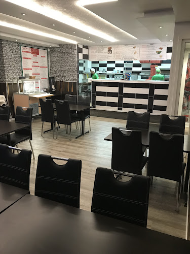 Comentarii opinii despre Bröderna Celik Pizzeria