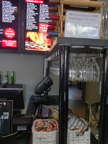 Pizzeria Empoli - Gastronomi och hotellverksamhet