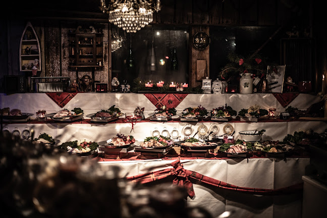 Furholmen Restaurang & Havsbad - Gastronomi och hotellverksamhet