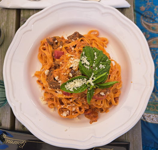 Maries Kök - Gastronomi och hotellverksamhet