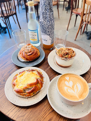 Comentarii opinii despre Robin Delselius Bageri