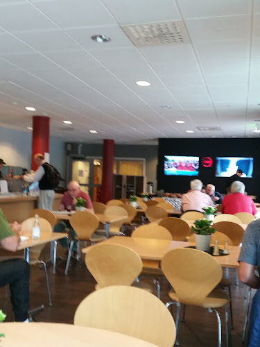 Opinii despre Restaurang Karl în Halmstad - Gastronomi och hotellverksamhet