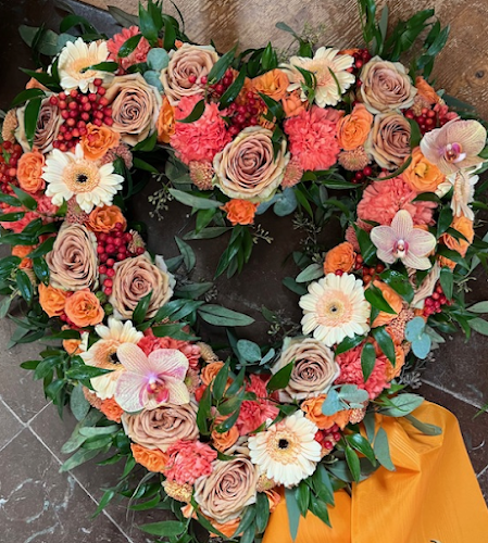 Blomstrande hem - Gastronomi och hotellverksamhet