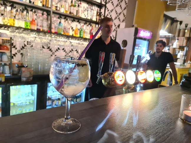 Luca & Toni Phone number