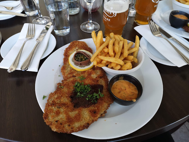 Rosengården I Visby - Gastronomi och hotellverksamhet