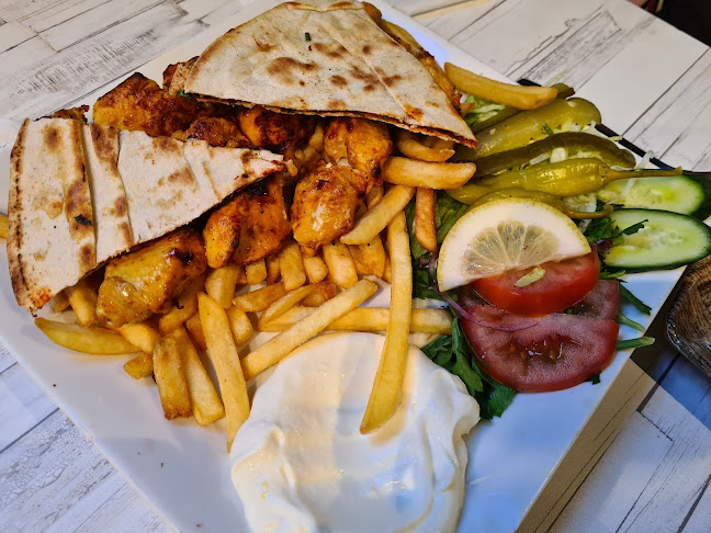 Yala Yala restaurangen - Gastronomi och hotellverksamhet