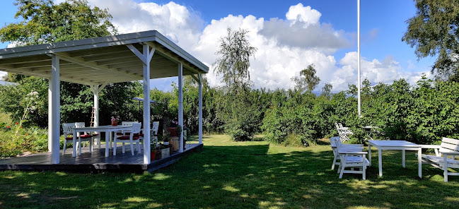 Östanö Skafferi Phone number