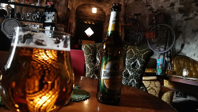 FF:s Bar Och Ett Litet Kök Open Times