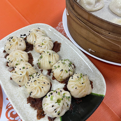 YiLi Restaurang - Gastronomi och hotellverksamhet