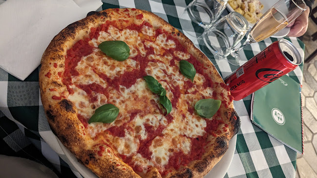 Oliveriet - Äkta Italiensk Pizzeria, Restaurang Och Deli i Karlstad Open Times