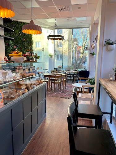 Café Confetti - Gastronomi och hotellverksamhet