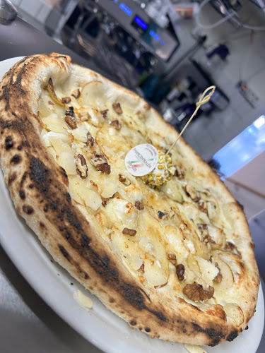 Panncentralen- Italienskt Möte - Gastronomi och hotellverksamhet