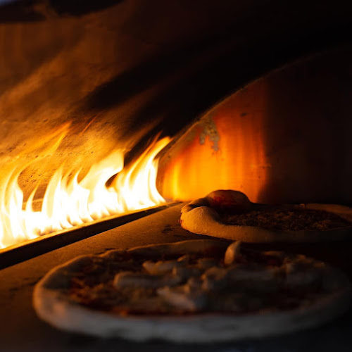 Pizza Carozza - Åhus Täppet Open Times