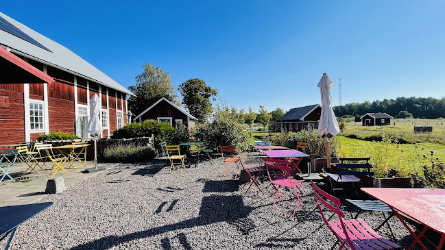 Boställets vedugnsbageri - Gastronomi och hotellverksamhet